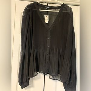 NWT Express Top